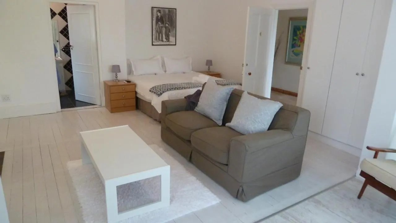 20 On Dixton Daire Cape Town
